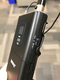 SLX microphone level switch